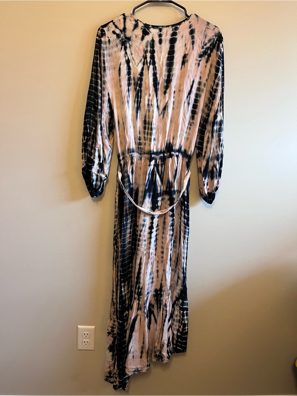 Young Fabulous & Broke Black and Blush Tie-Dye Wrap Maxi Dress - Picture 2 of 7